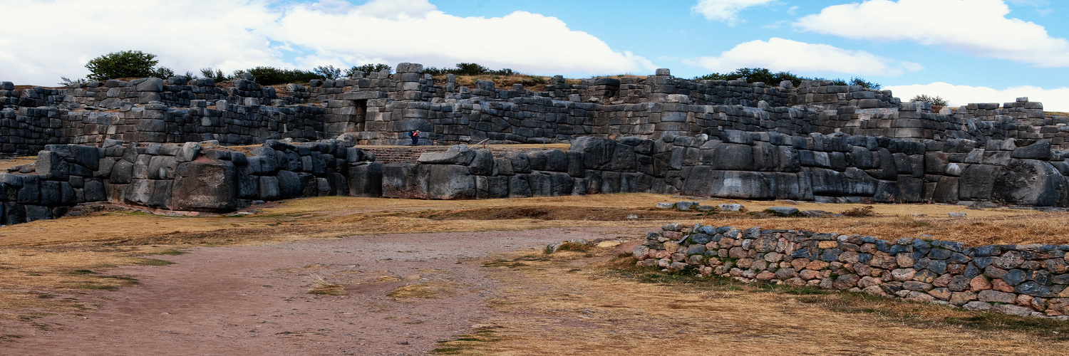 Sacsayhuamán