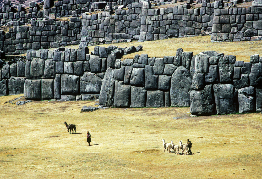 Sacsayhuamán