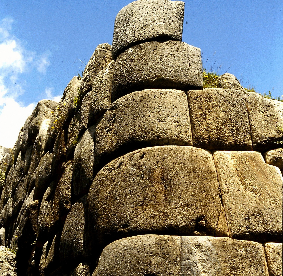 Sacsayhuaman