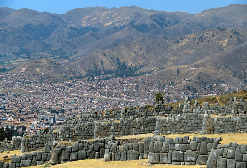 Sacsayhuaman mit Blick auf Cuzco