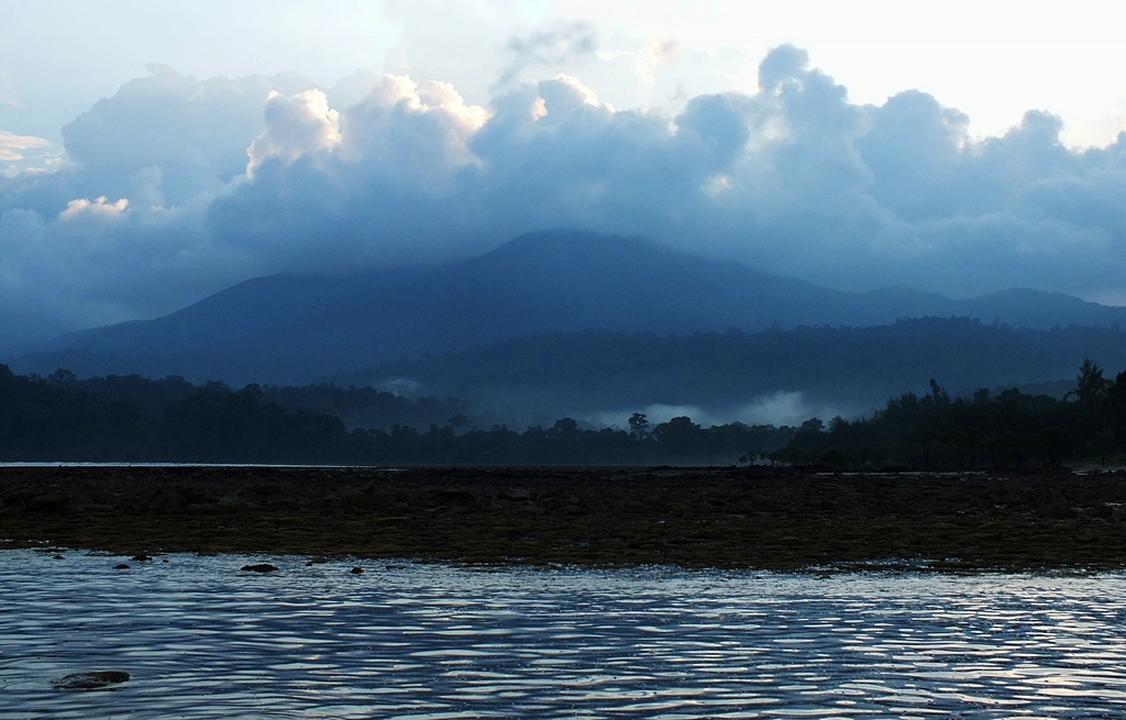 Saddle Peak