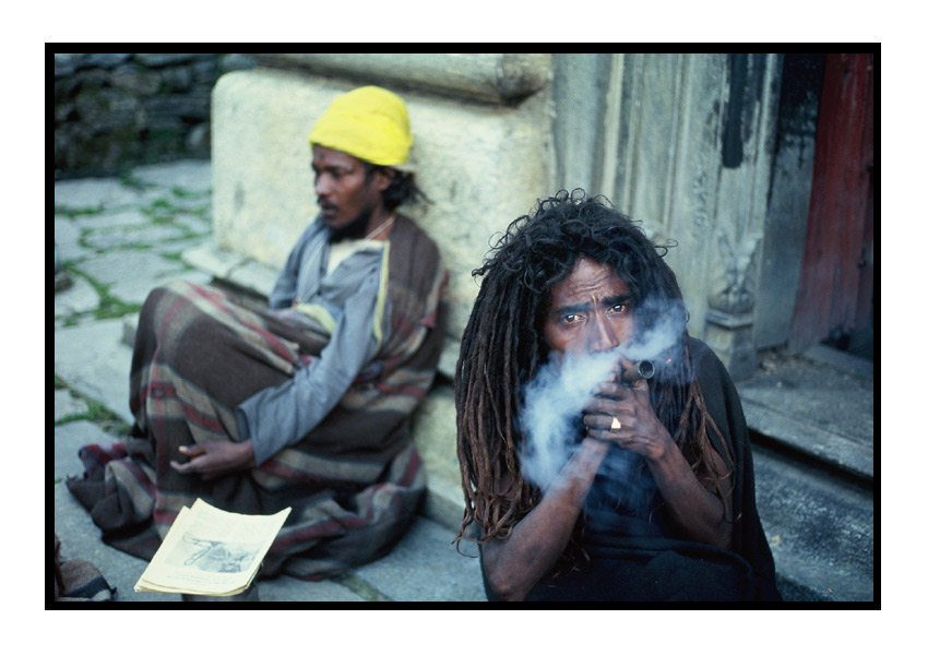 Sadhu am Tempel von Kedarnath