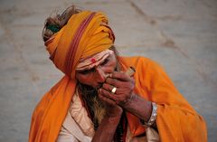 Sadhu mit Joint