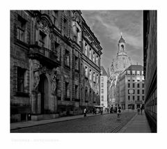 Sächsische Impressionen " Dresden - Blick auf die Frauenkirche, in der Abendsonne "