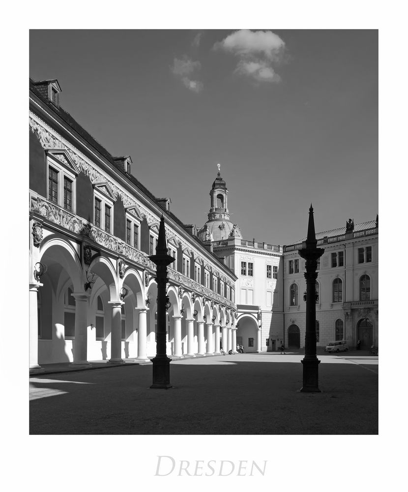 Sächsische Impressionen " Dresden - Stallhof, im Licht und Schatten..."