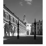 Sächsische Impressionen " Dresden - Stallhof, im Licht und Schatten..."