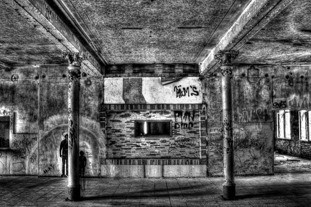 Säulen Foto & Bild | architektur, lost places, bearbeitungs - techniken