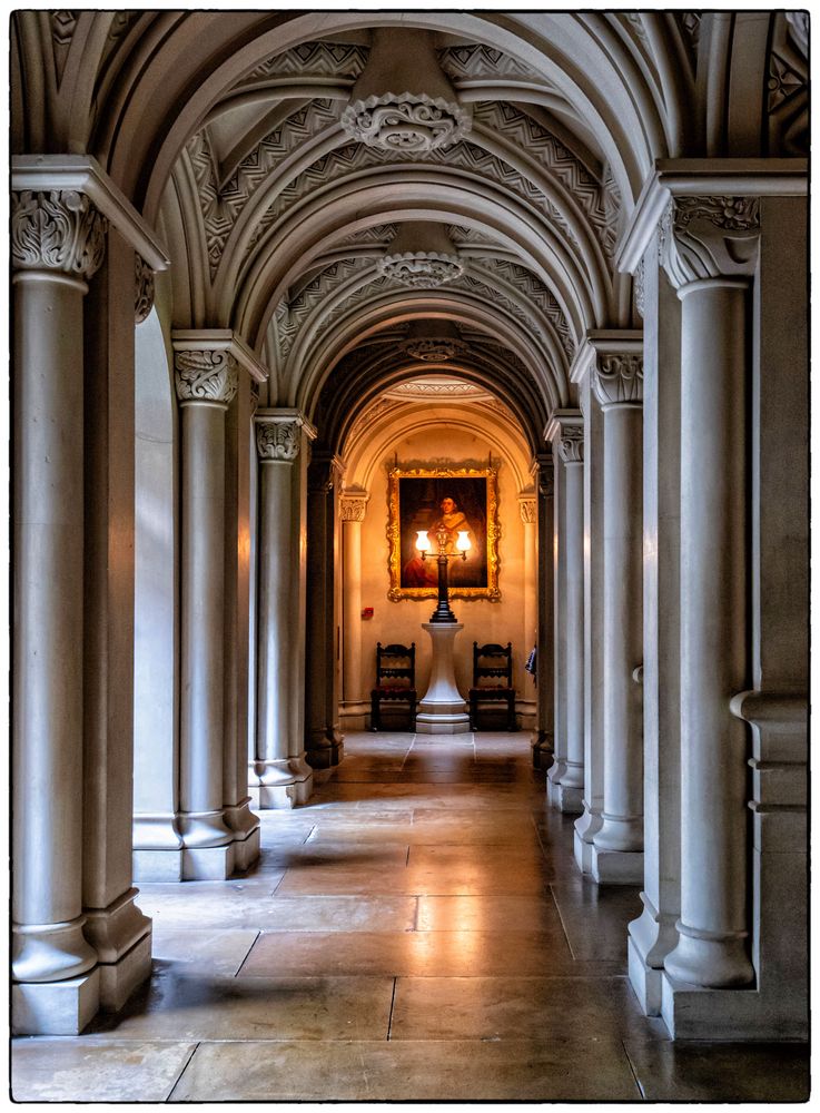 Säulen im Penrhyn Castle