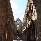 Säulen von Jedburgh Abbey