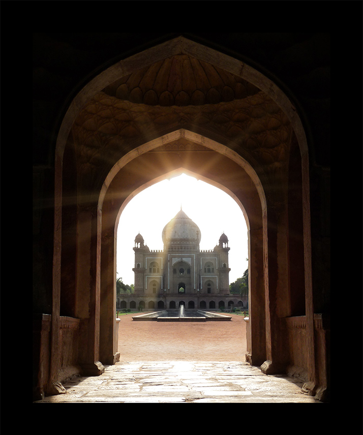 Safdar Jang Mausoleum in Delhi