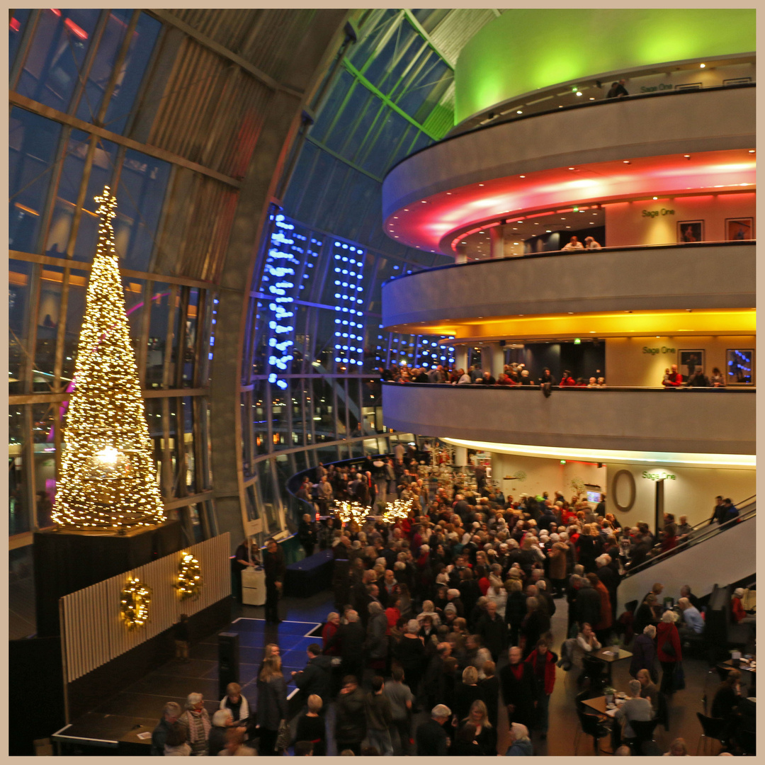 sage concourse at christmas 2
