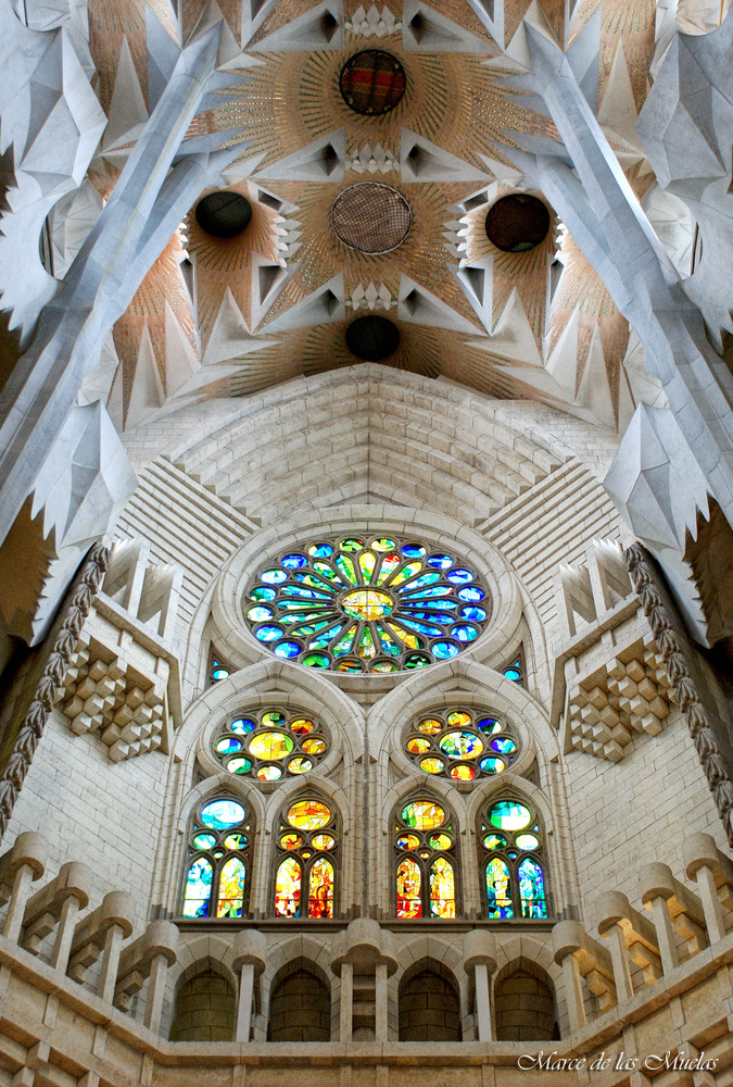 ...Sagrada Familia (Detalle) 2...