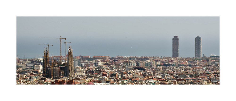 Sagrada Familia mitten in Barcelona