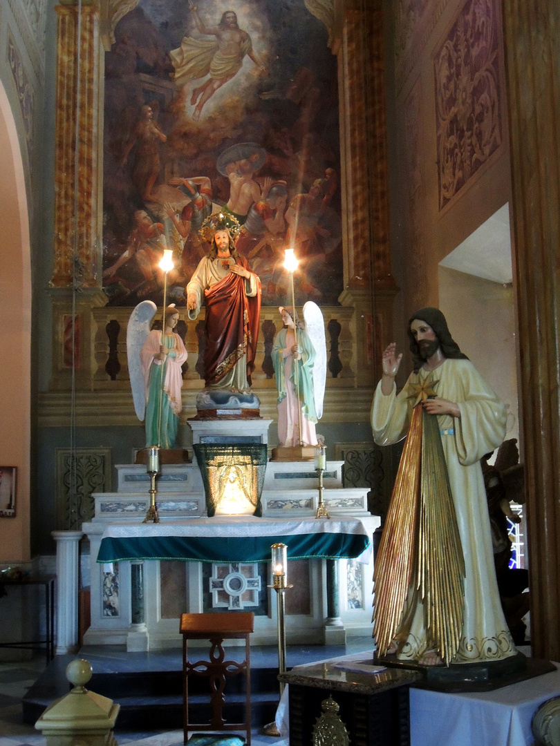 Sagrado Corazón de Jesús, Altar en la Basílica de la Virgen de Chiquniquira, Maracaibo, Venezuela