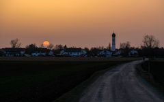 Sahara-Himmel über Hohenbrunn