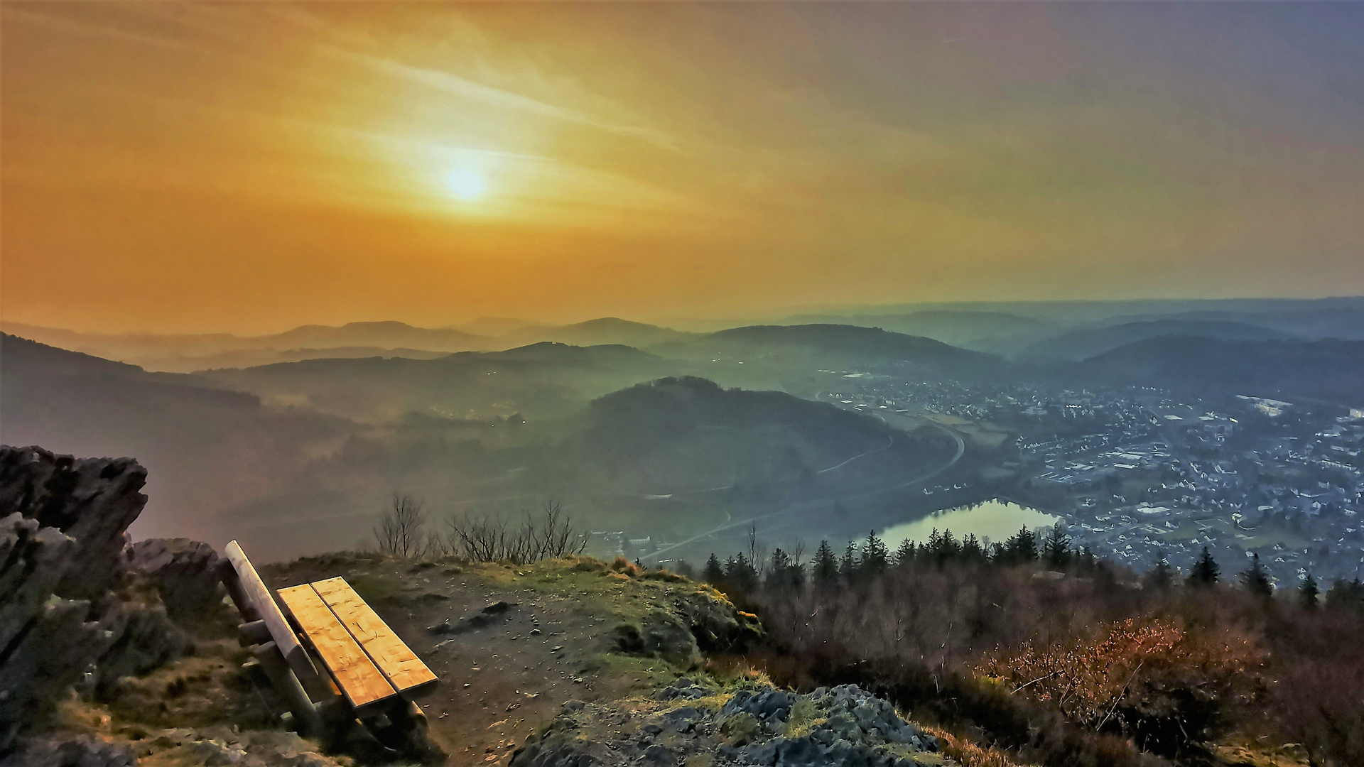 Sahara-Sonnenutergang auf dem Olsberg