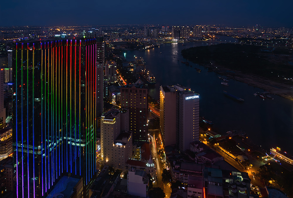 saigon at night