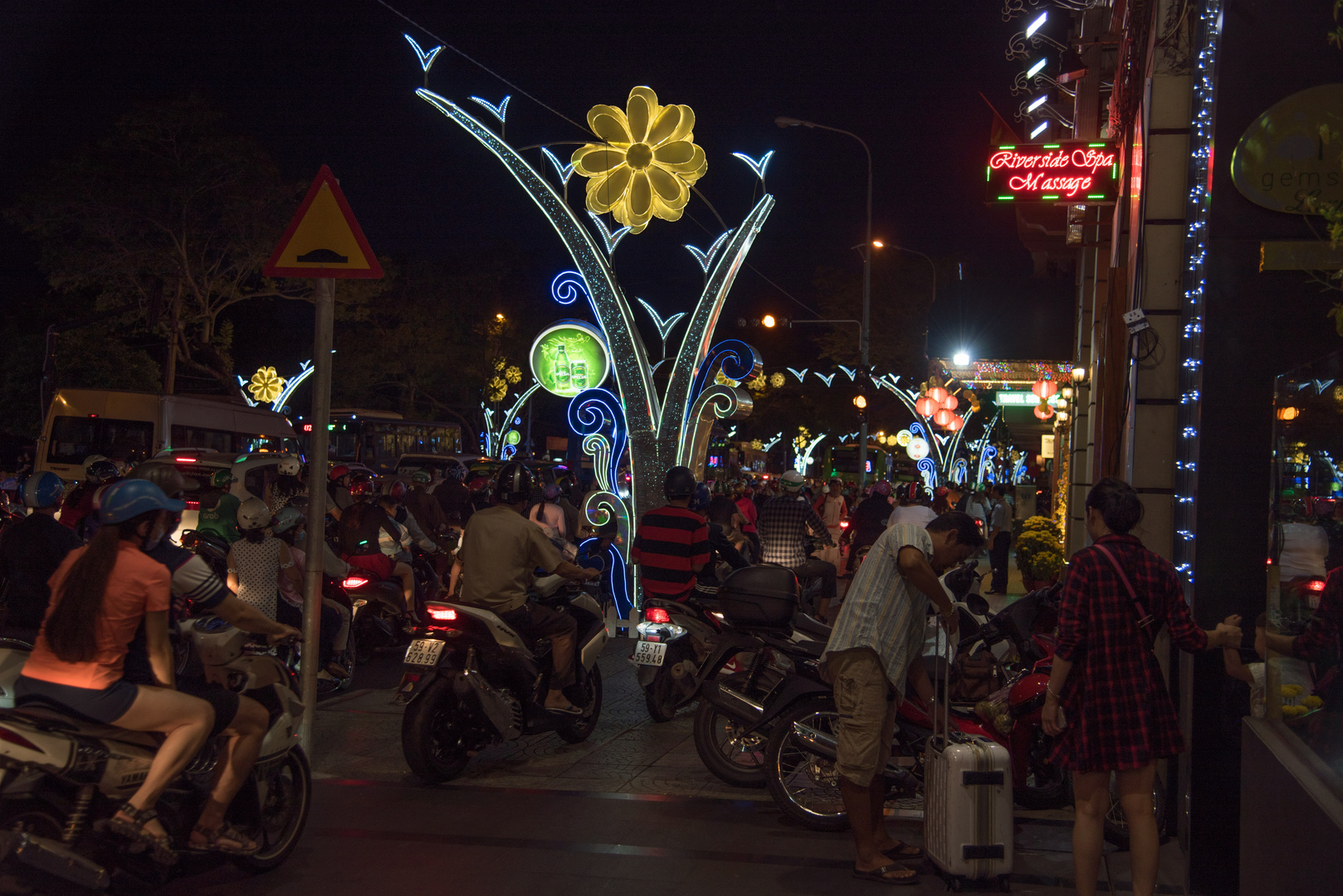 Saigon - Neujahrsfest - Straßenverkehr