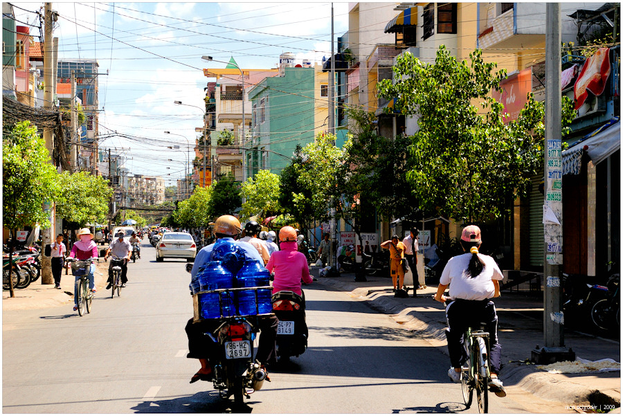 [saigon streets #1]