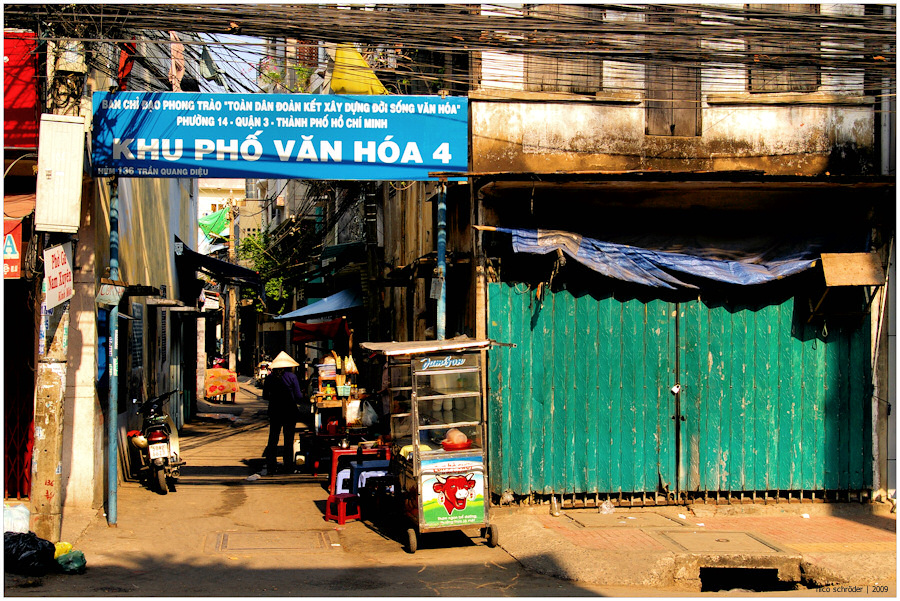 [saigon streets #2]