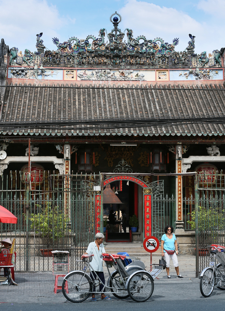 Saigon, Tempel von außen