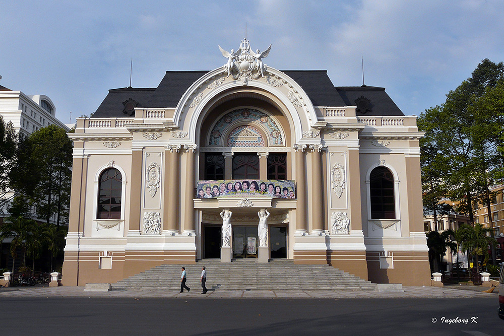 Saigon - Theater