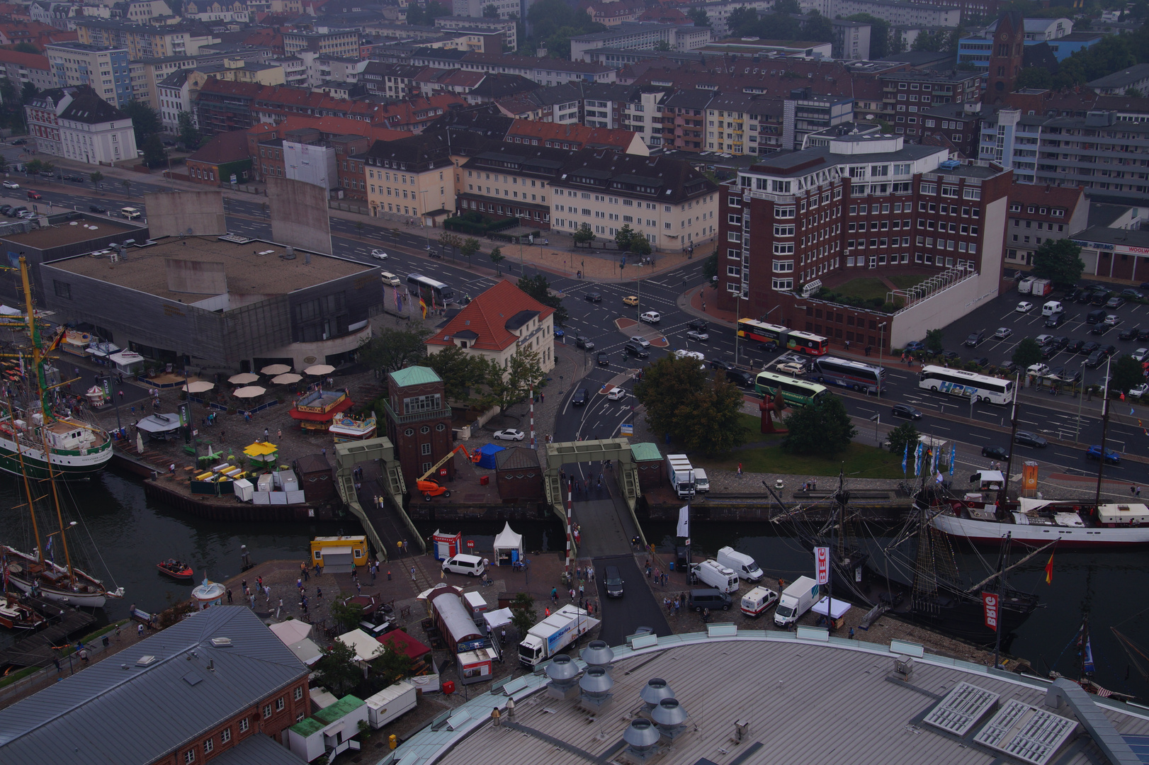 Sail 2015 Bremerhafen von oben