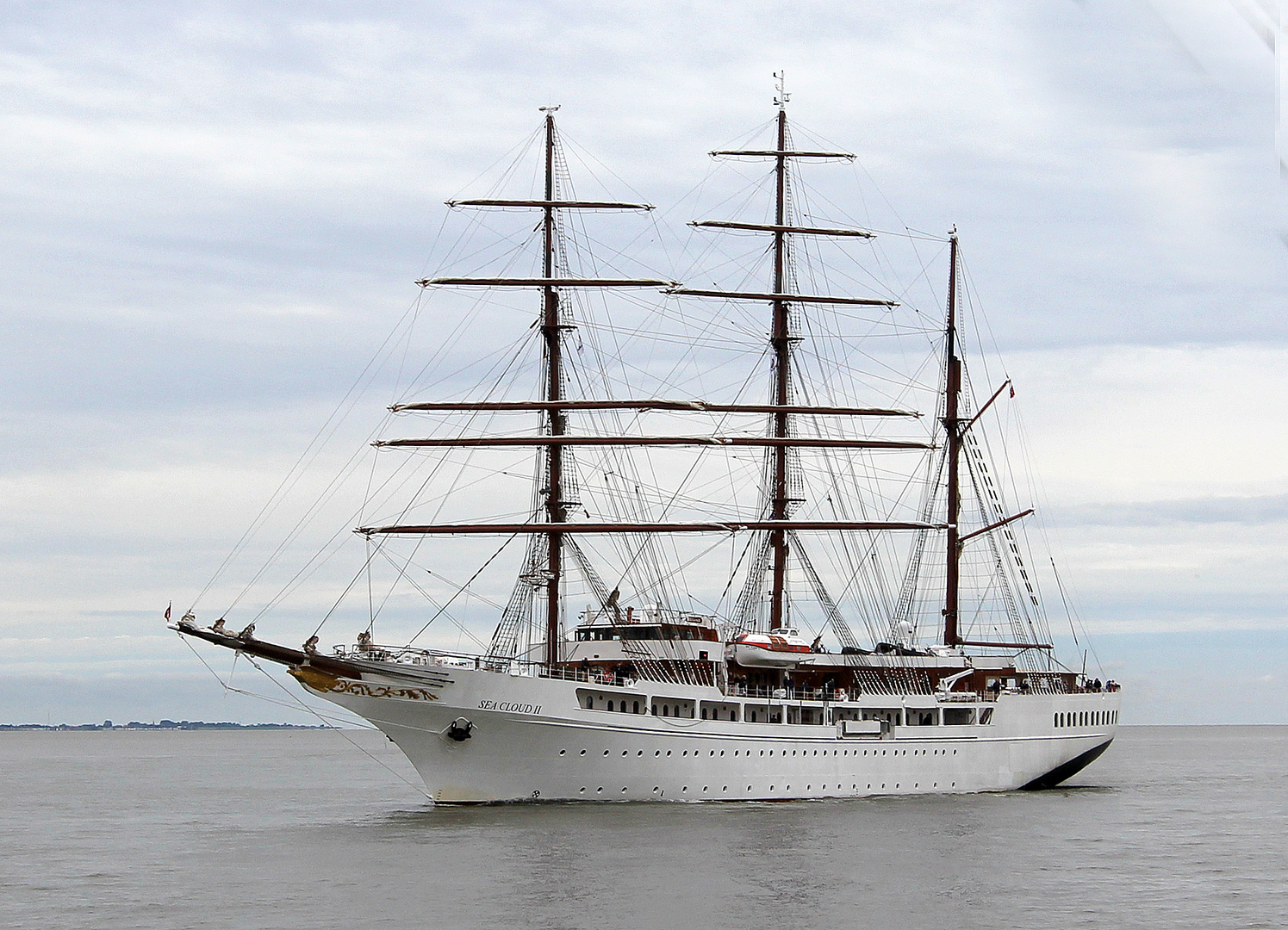 Sail 2015 - Sea Cloud II