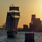 Sail away - Hamburg-Landungsbrücken