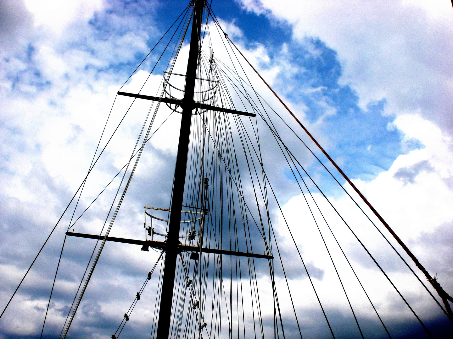 Sail to the sky