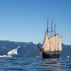 Sailing Boat and icebergs
