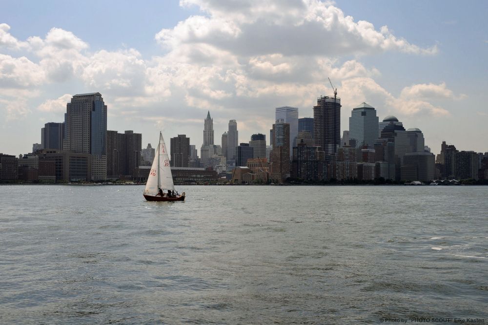 Sailing in New York