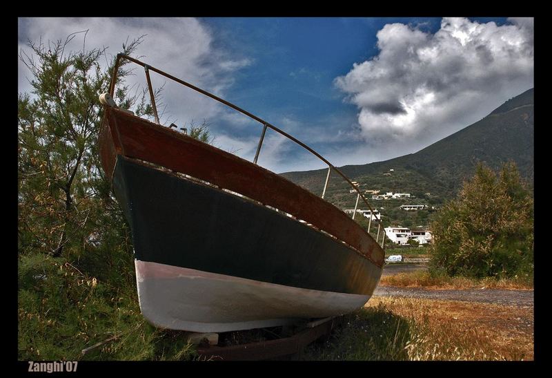 Sailing on green