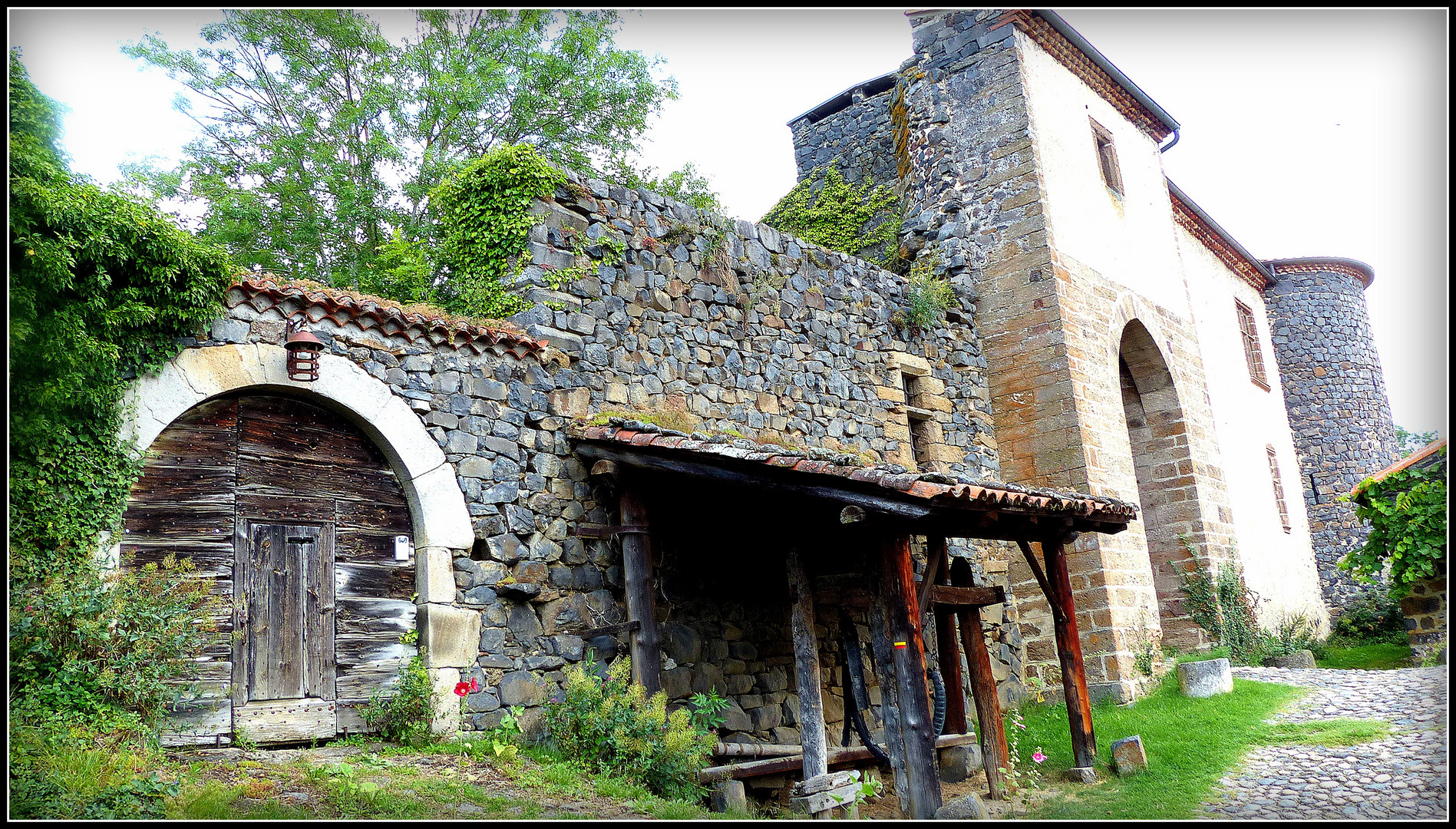 Saint Arcons d'Allier (UJUC) 