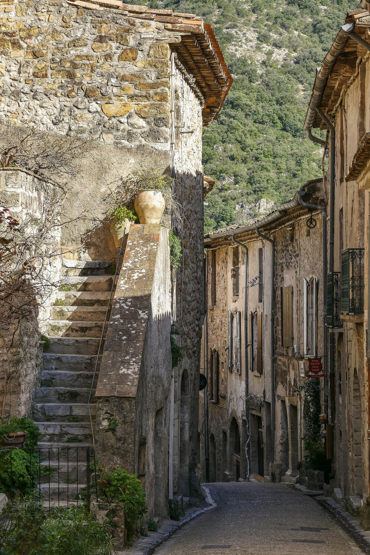 Saint-Guilhem-le-Désert