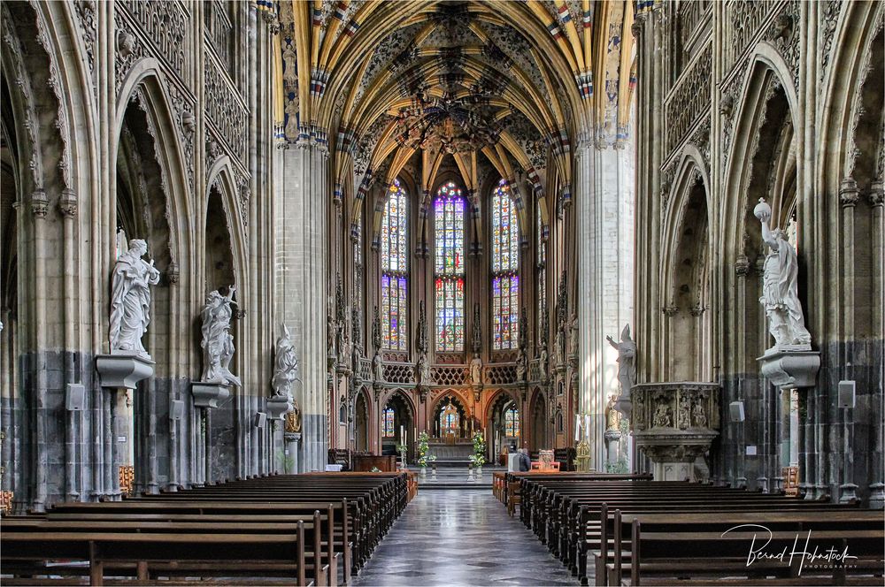 SaintJacquesleMineur von Lüttich. Foto & Bild fenster, licht