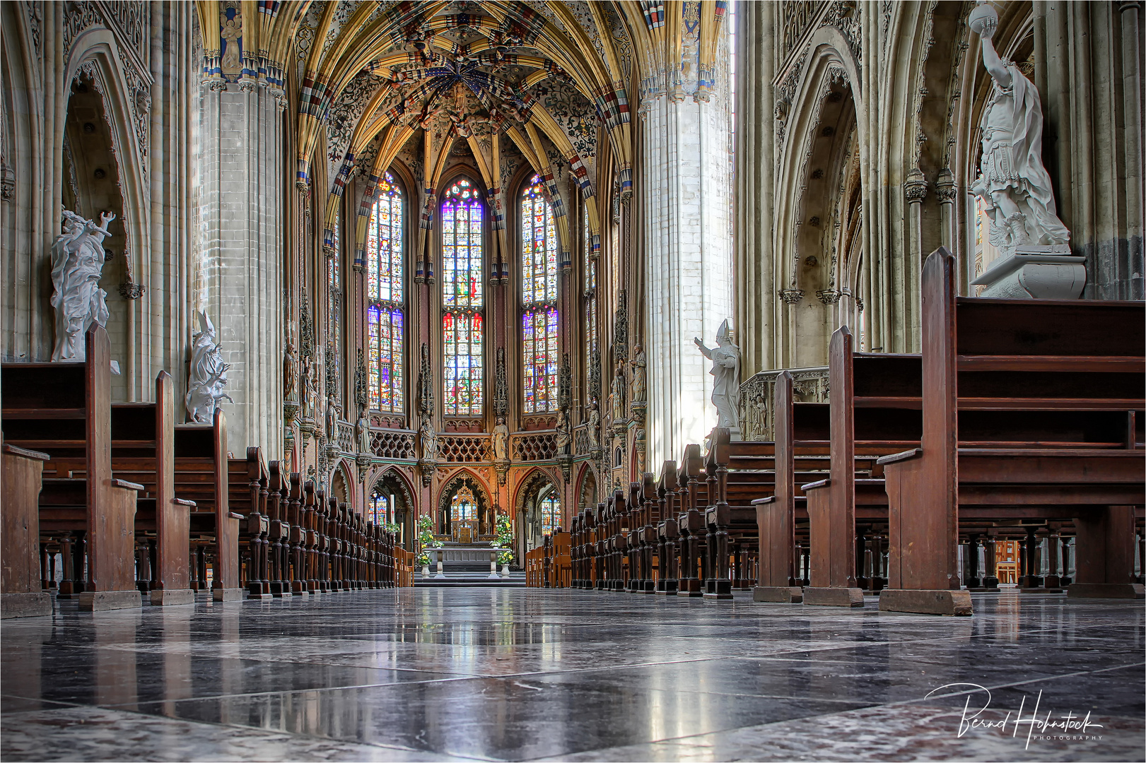 SaintJacquesleMineur von Lüttich. Foto & Bild kirche, stille