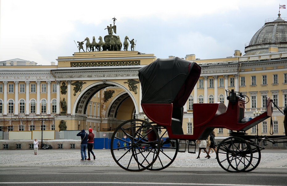 Saint Petersburg, Palace Square