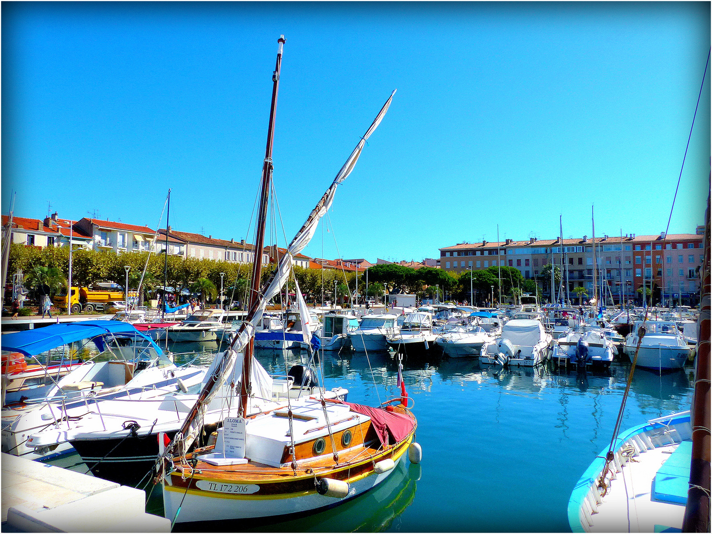 SAINT - RAPHAEL - 6 -