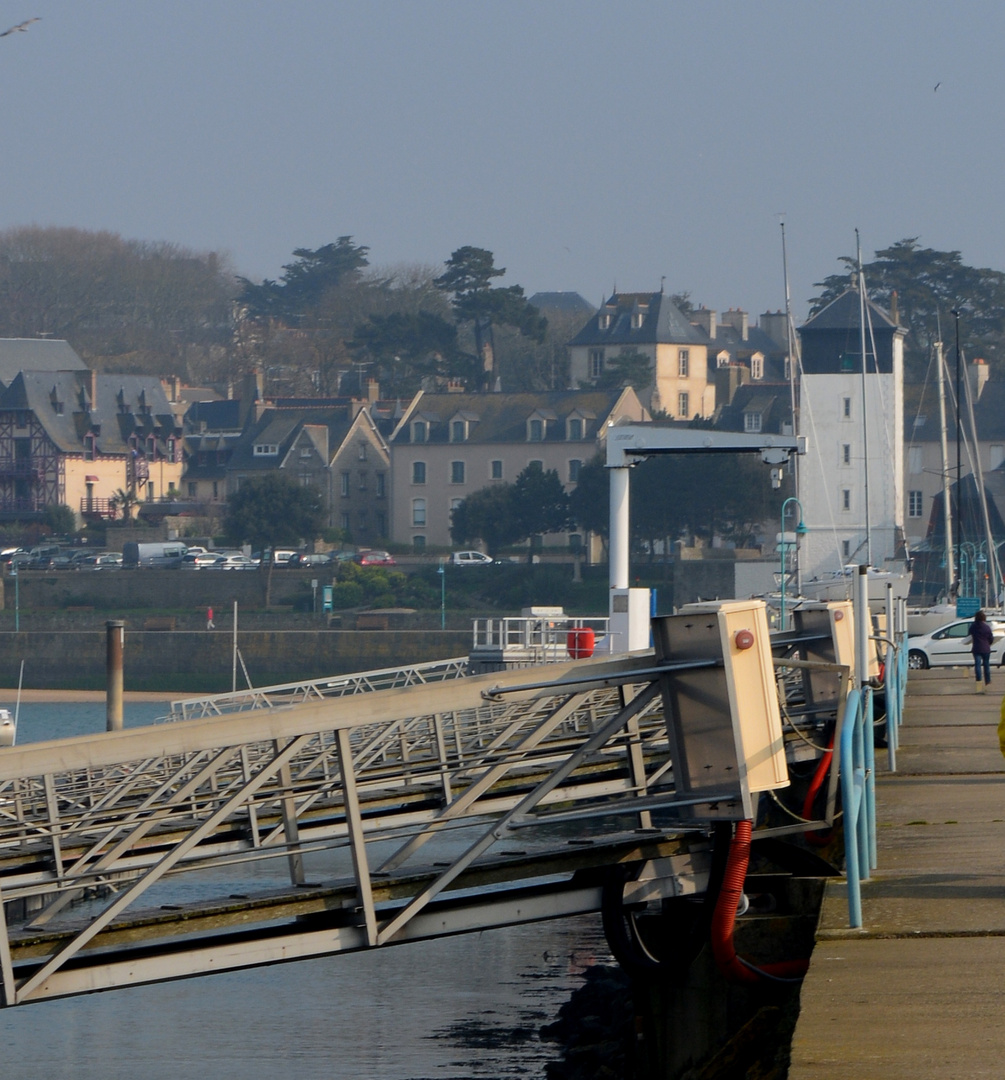 SAINT SERVAN SUR MER