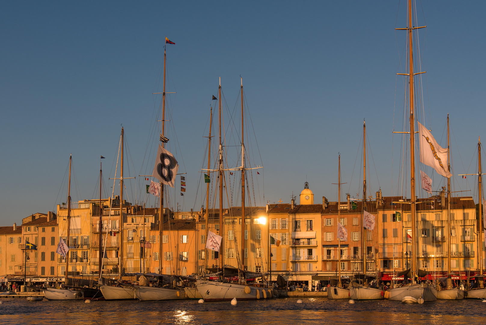 Saint Tropez - les derniers rayons de soleil