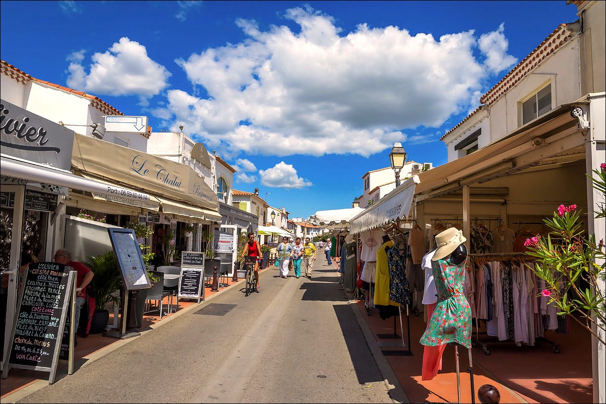 Saintes Maries de la mer photo et image architecture, paysages
