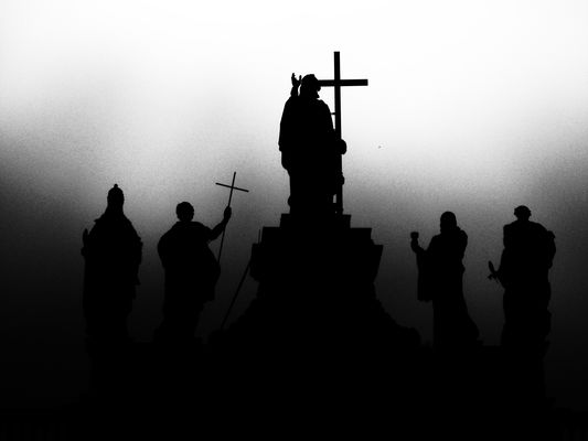 Saints in the mist