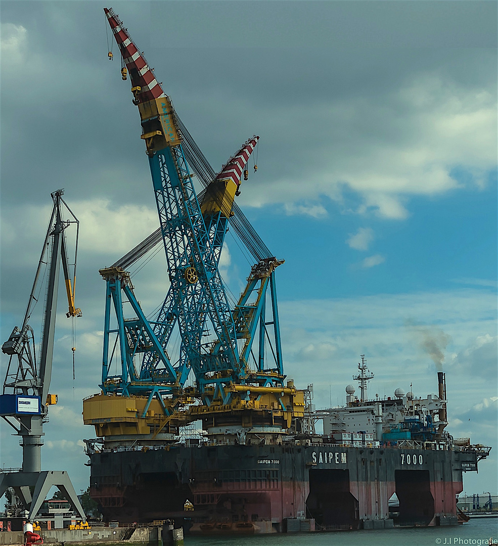 SAIPEM 7000