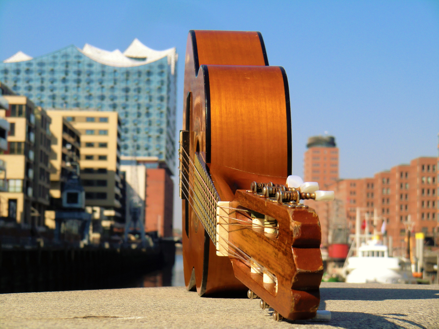 Saitenharmonie trifft Philharmonie