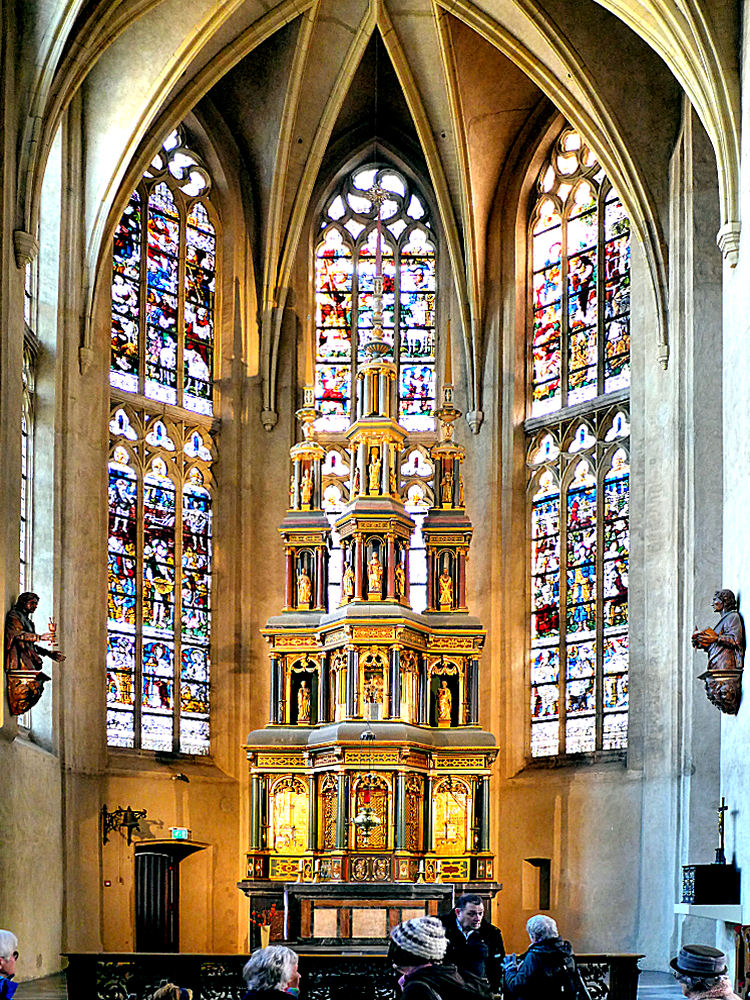 Sakramentsaltar in der Christophorus Kathedrale Roermond