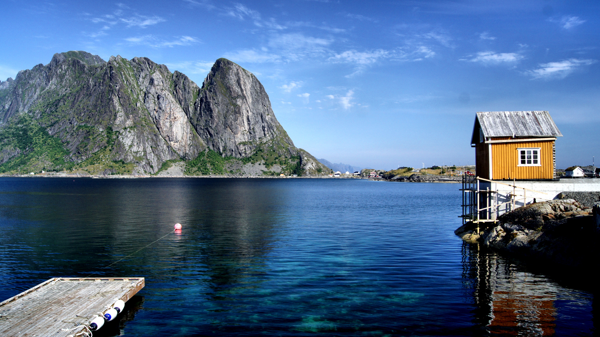 Sakrisøy auf den Lofoten