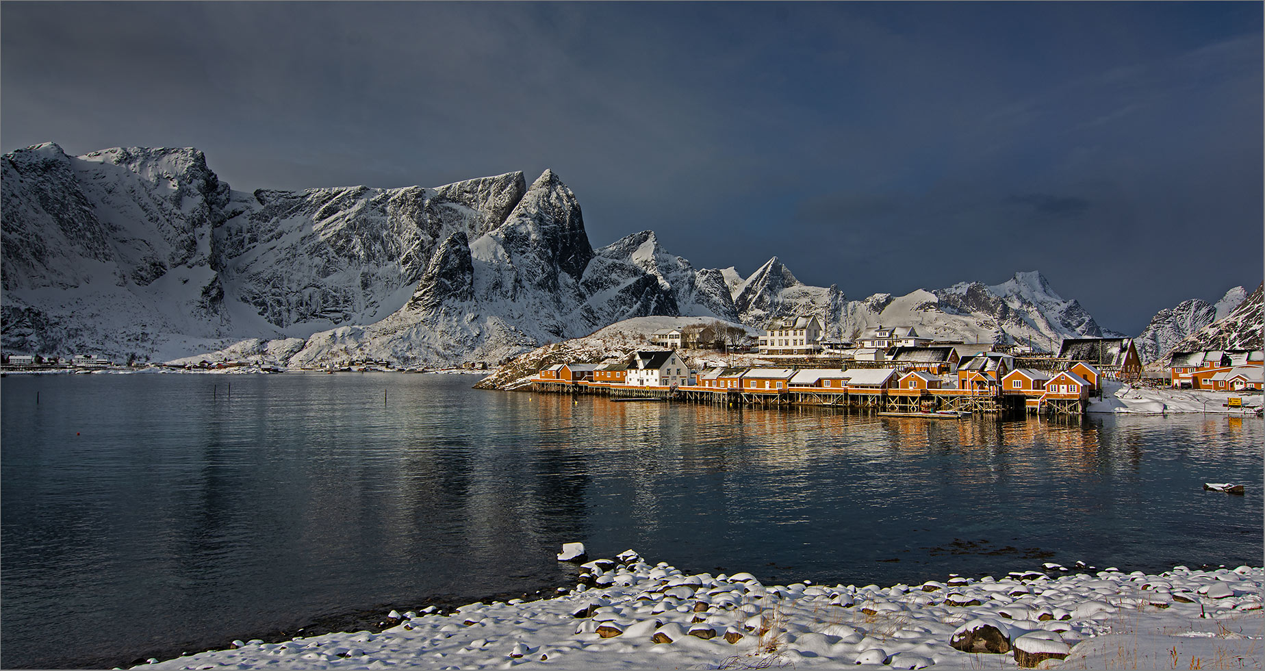 Sakrisøya  -  einer der Drehorte   . . .