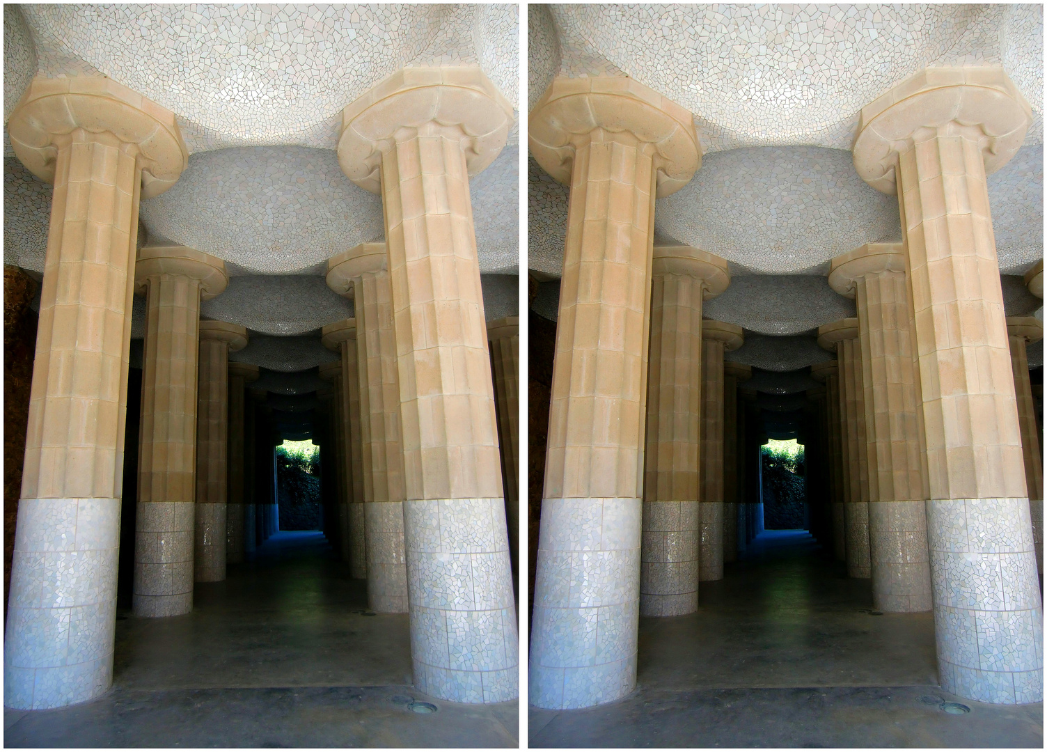 Sala Hipostila im Park Güell von Antoni Gaudi in Barcelona