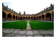 Salamanca_InnenhofUniversität_180604